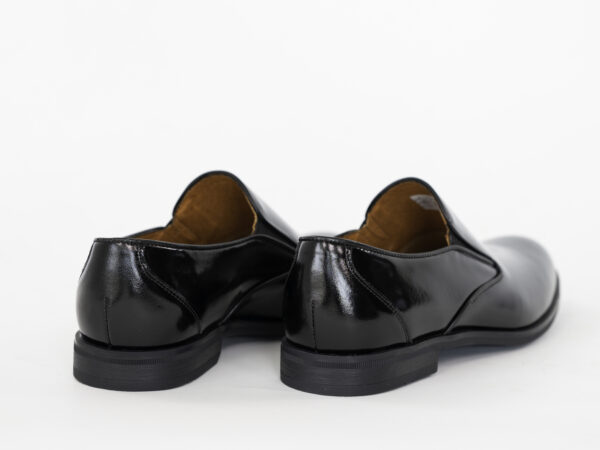 Pantofi eleganti barbati , piele lucioasa - imagine 3