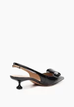 Pantofi  decupati, piele lacuita cu accesoriu , negri - imagine 3