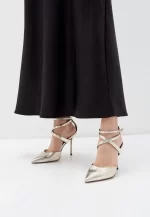 Pantofi decupati eleganti , piele naturala , aurii