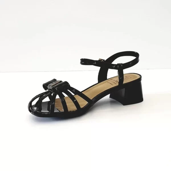 Pantofi  decupati cu barete , piele lacuita , negri - imagine 3