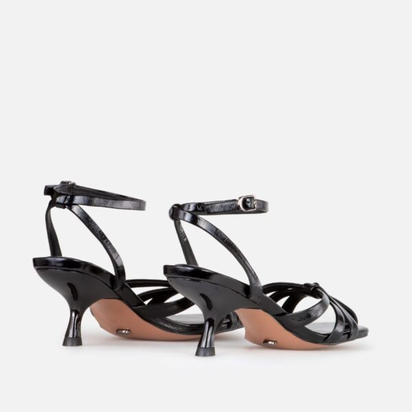 Sandale negre, piele lacuita - imagine 3