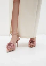 Pantofi decupati, roz, accesoriu floare