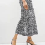 Pantofi decupati cu pietre argintii