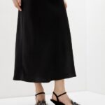 Sandale negre, piele intoarsa, accesoriu floral
