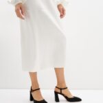 Pantofi decupati cu pietre, negri