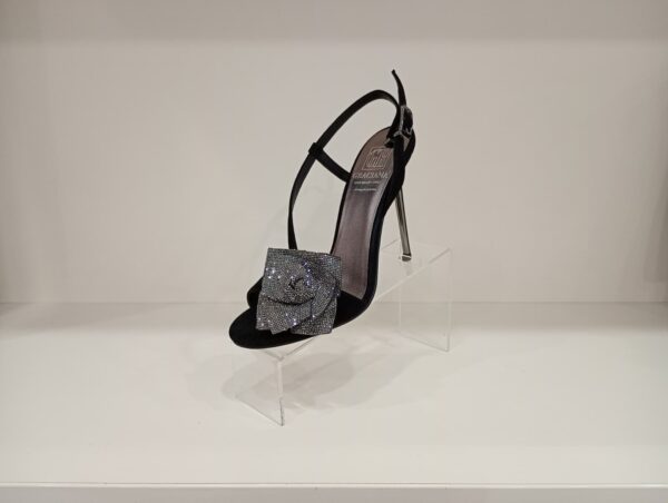 Sandale negre, piele intoarsa, accesoriu floare si pietre c-209 - imagine 2