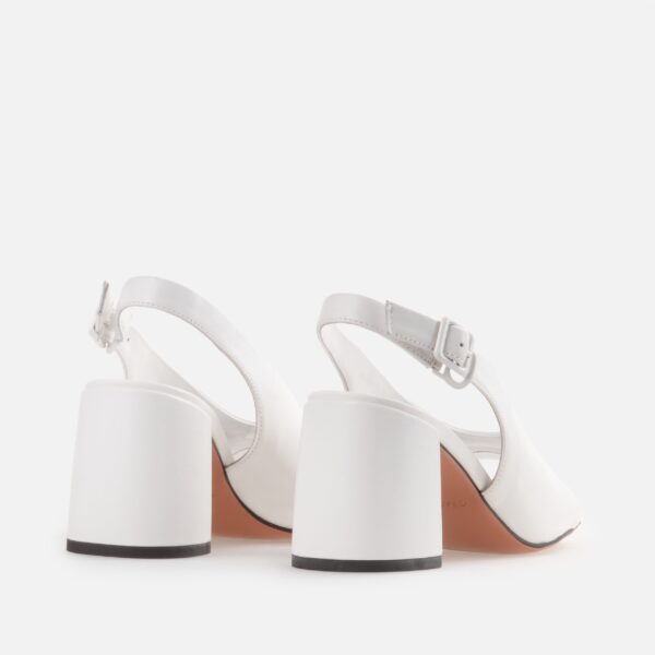 Pantofi decupati, albi, toc patrat - imagine 3