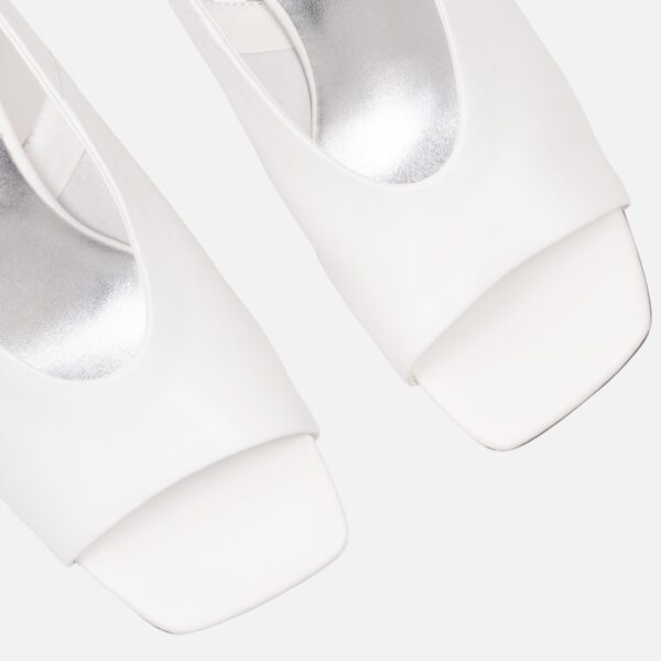 Pantofi decupati, albi, toc patrat - imagine 4