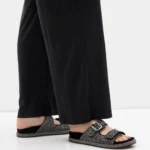 Saboti dama, piele intoarsa accesorizata cu pietre