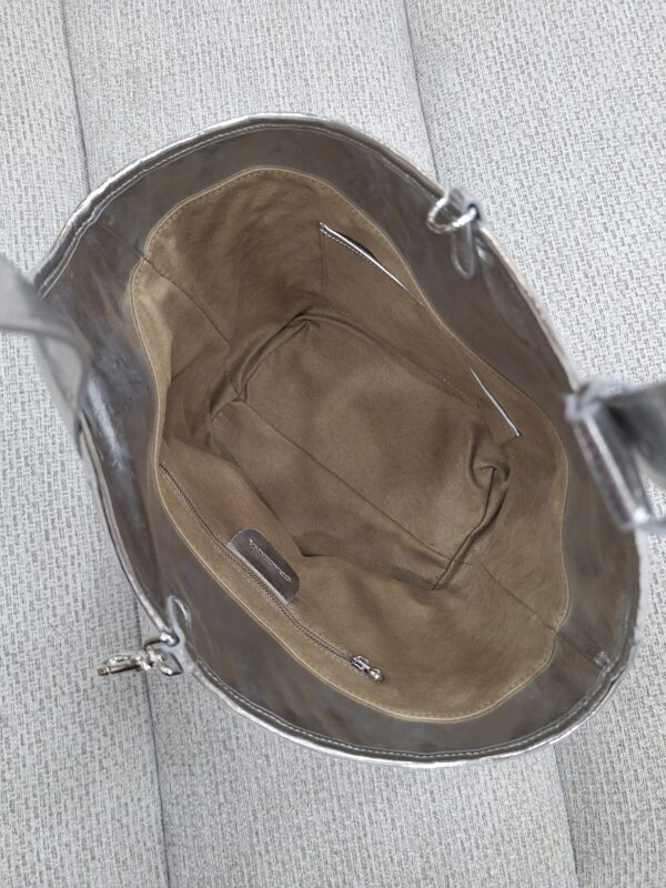 Geanta de umar din material textil(denim) si piele cu aspect metalic lucios - imagine 2