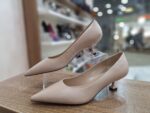 Pantofi nude cu toc kitten din piele naturala c841