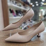 Pantofi nude cu toc kitten din piele naturala c841