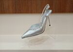 Pantofi decupati argintii cu pietre c-215