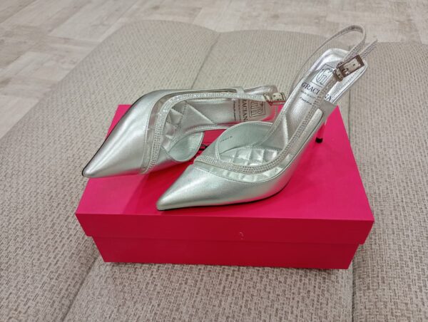 Pantofi decupati argintii cu pietre c-215 - imagine 2