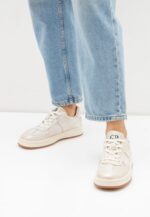 Pantofi sport off-white, dusty rose cu finisaj perlat c-445